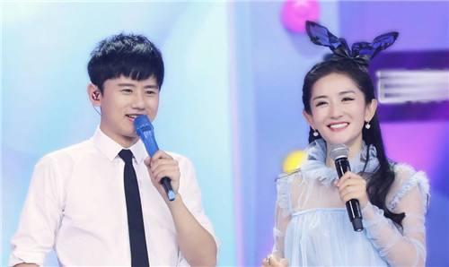 張杰宣布謝娜懷孕：這次終于是真的！