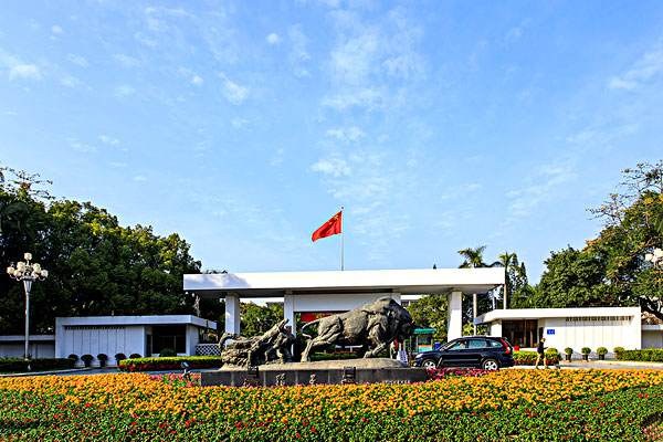 歐陸美居抗菌吊頂成功應用多地政府辦公大樓，彰顯品牌實力！